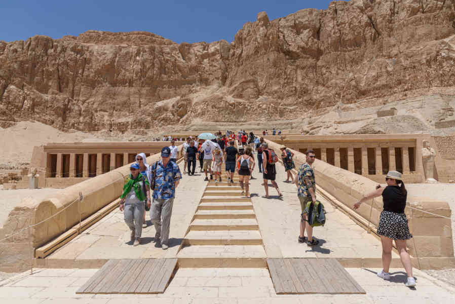 Egipto 278 - Templo de Hatshepsut.jpg